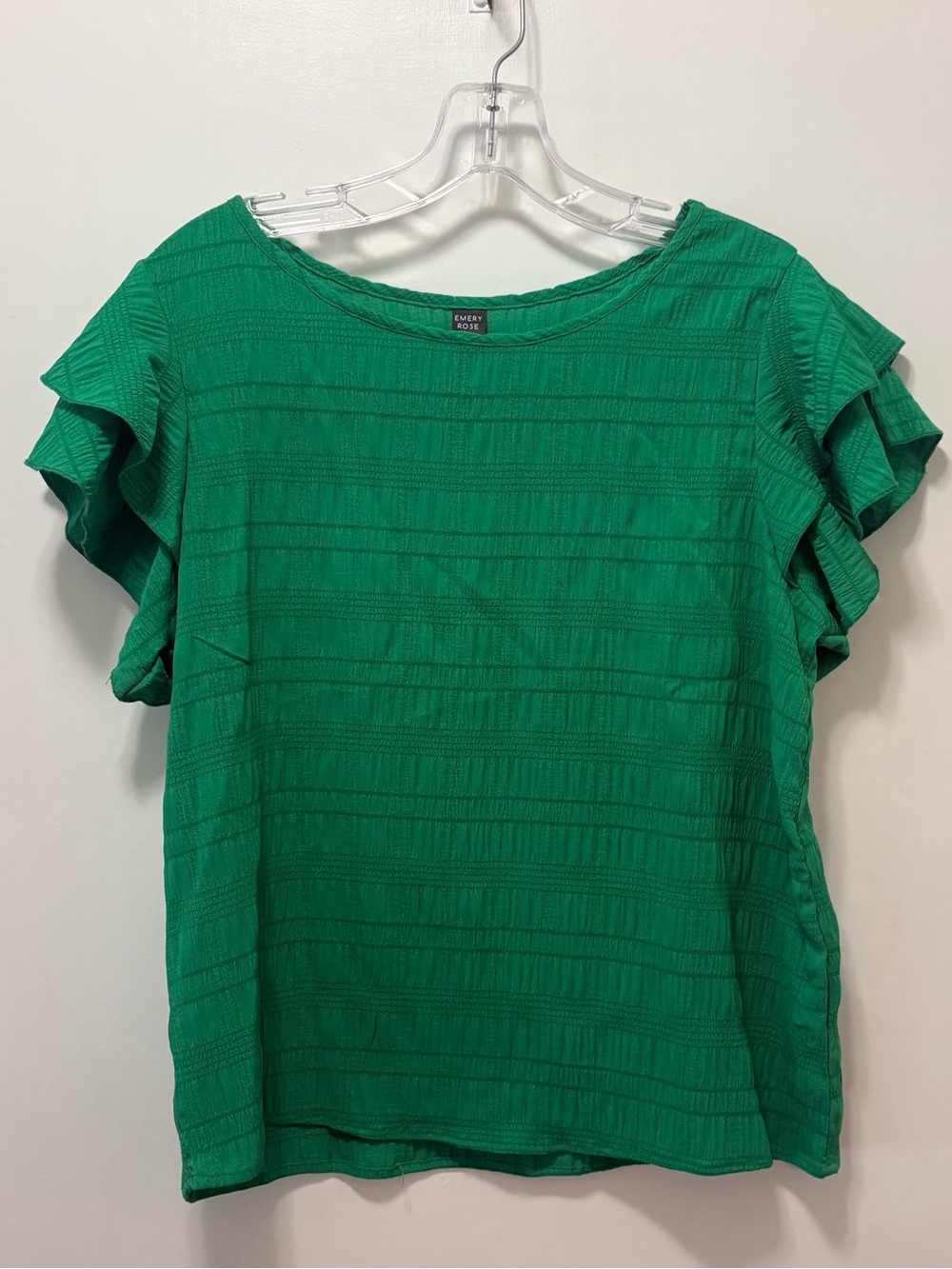EMERY ROSE- flutter sleeve crinkle/stretch emerald green blouse- size M